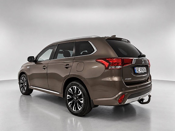 Mitsubishi Outlander 3 of 15