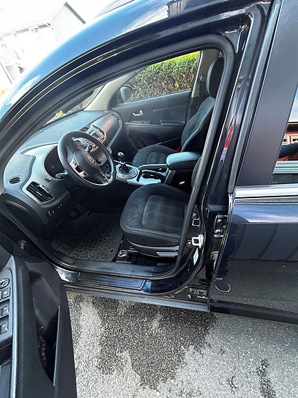 Kia Sportage 3 of 25