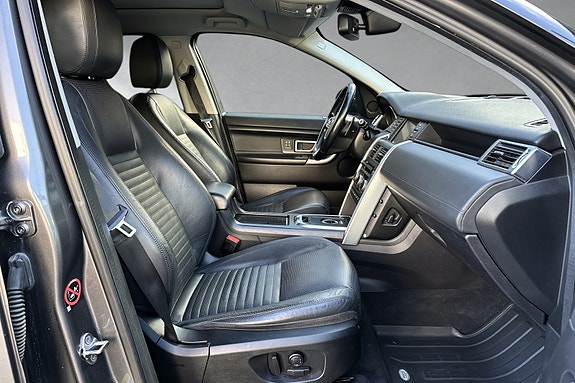 Land Rover Discovery Sport 22 of 30