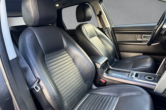 Land Rover Discovery Sport 23 of 30