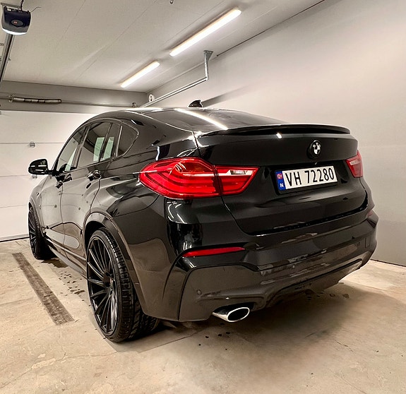 BMW X4 4 of 21