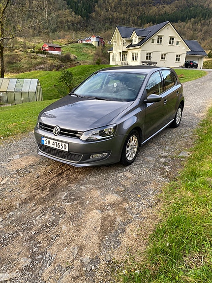 Volkswagen Polo 2 of 11
