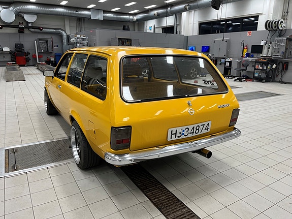 Opel Kadett 5 of 18