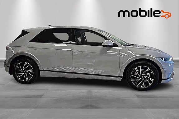 Hyundai Ioniq 5 2 of 25