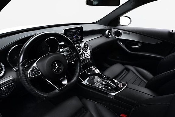 Mercedes-Benz C180 8 of 22