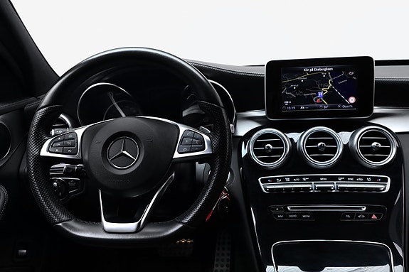 Mercedes-Benz C180 13 of 22
