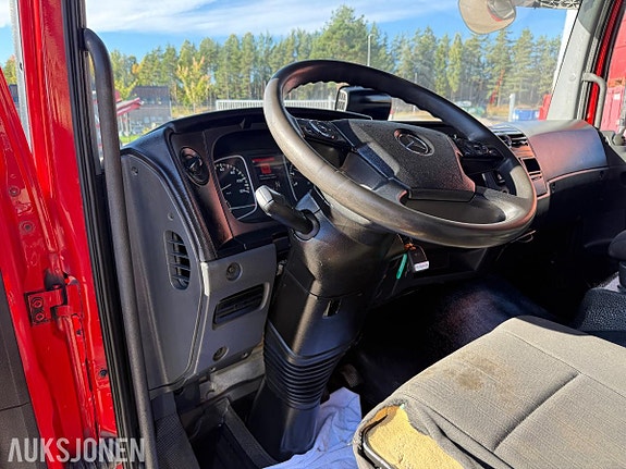 Mercedes-Benz ATEGO 24 of 30