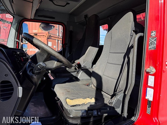 Mercedes-Benz ATEGO 23 of 30