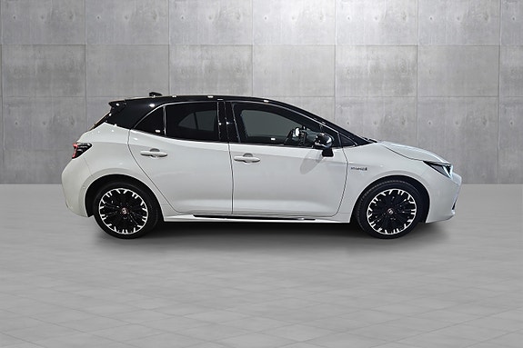 Toyota Corolla 6 of 23