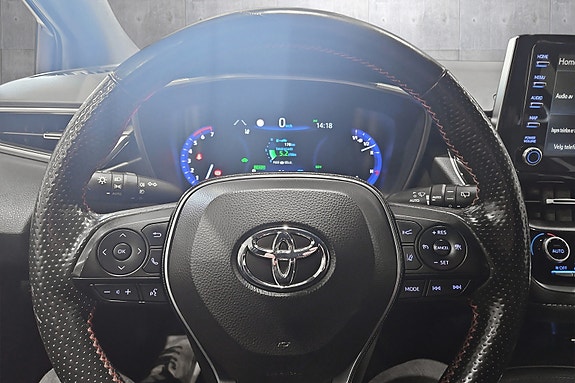 Toyota Corolla 16 of 23