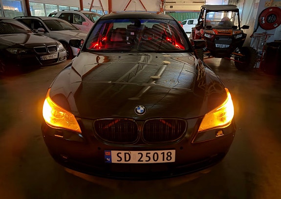BMW 520i 14 of 20