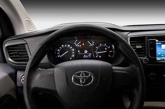 Toyota Proace 13 of 25