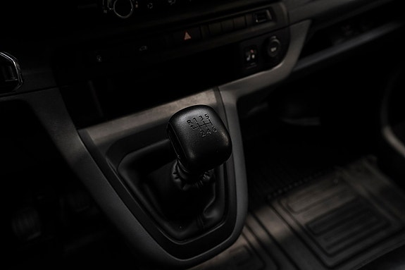 Toyota Proace 15 of 25