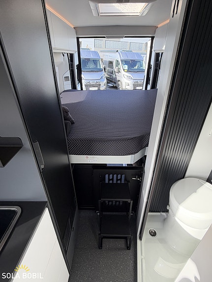 Adria Twin Supreme 640 SGX 2027 | 180HK Automat | ALDE Diesel & Strøm  | El. senkeseng | 4250kg | 3500kg 23 of 30