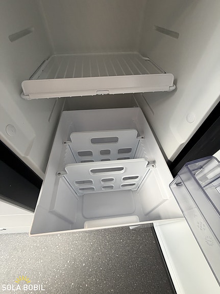 Adria Twin Supreme 640 SGX 2027 | 180HK Automat | ALDE Diesel & Strøm  | El. senkeseng | 4250kg | 3500kg 14 of 30