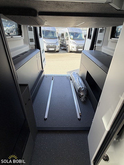 Adria Twin Supreme 640 SGX 2027 | 180HK Automat | ALDE Diesel & Strøm  | El. senkeseng | 4250kg | 3500kg 28 of 30
