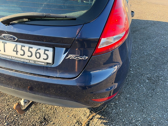Ford Fiesta 8 of 24