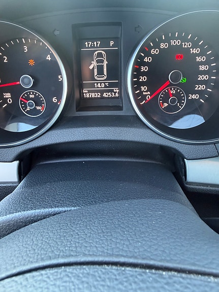 Volkswagen Golf VI 13 of 17