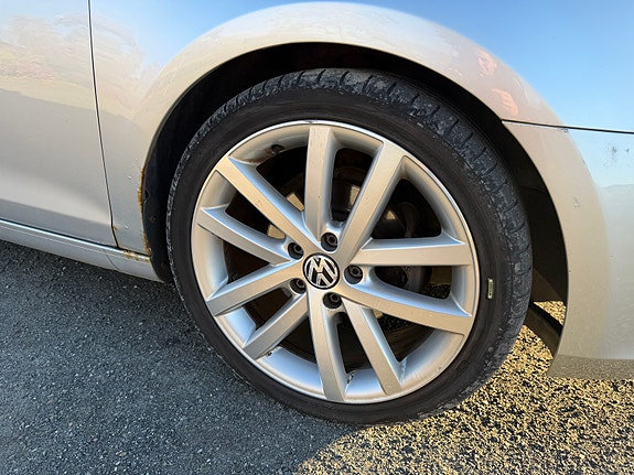 Volkswagen Golf VI 17 of 17