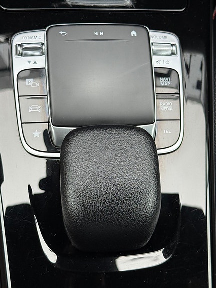 Mercedes-Benz A200 24 of 30