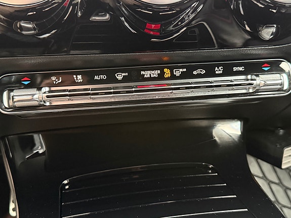 Mercedes-Benz A200 28 of 30
