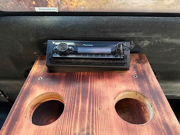 Volkswagen Caravelle 18 of 28