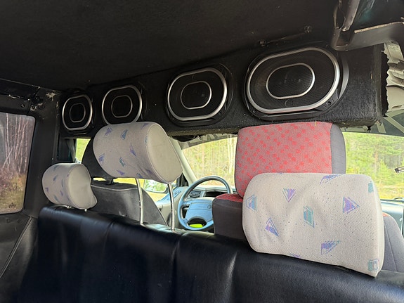 Volkswagen Caravelle 15 of 28