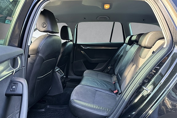 Skoda Octavia 18 of 30