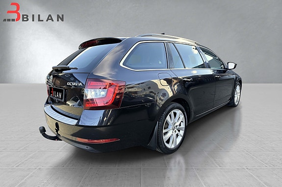 Skoda Octavia 12 of 30