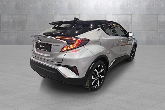Toyota C-HR 5 of 25