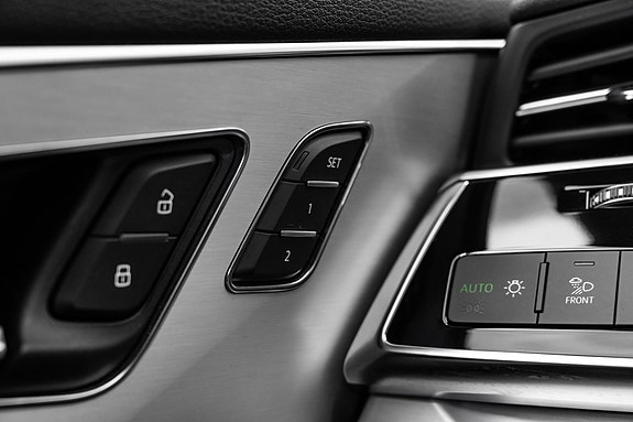 Audi Q8 26 of 29