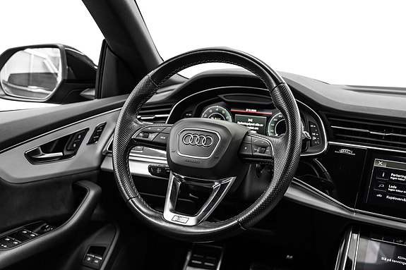 Audi Q8 18 of 29