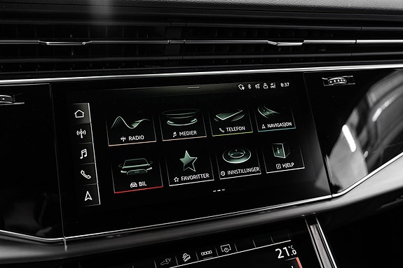 Audi Q8 24 of 29