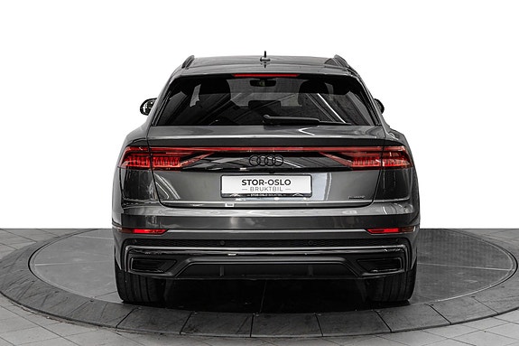 Audi Q8 7 of 29