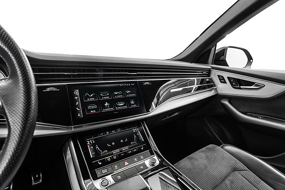 Audi Q8 21 of 29