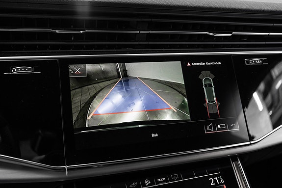 Audi Q8 25 of 29