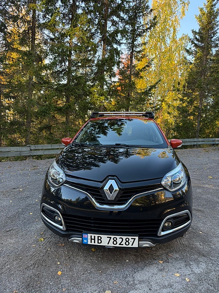 Renault Captur 3 of 11