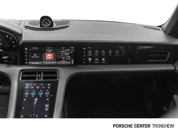 Porsche Taycan 4 28 of 30