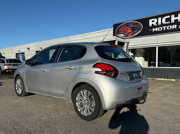 Peugeot 208 20 of 30