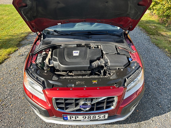 Volvo XC70 12 of 14