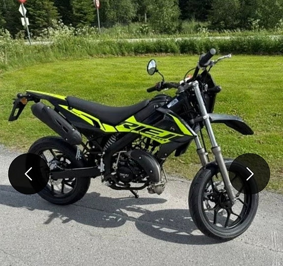 Rieju MRT 50 Supermoto 4 of 4