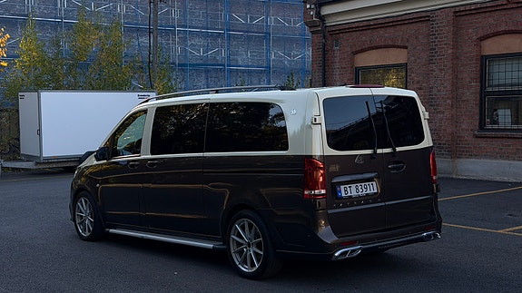 Mercedes-Benz Vito 119 22 of 30