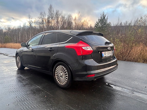 Ford Focus 7 of 16