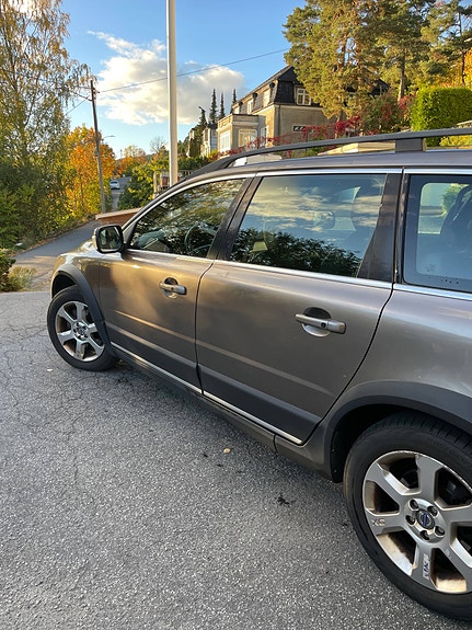 Volvo XC70 4 of 12