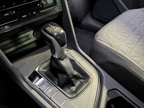 Volkswagen Tiguan 9 of 18