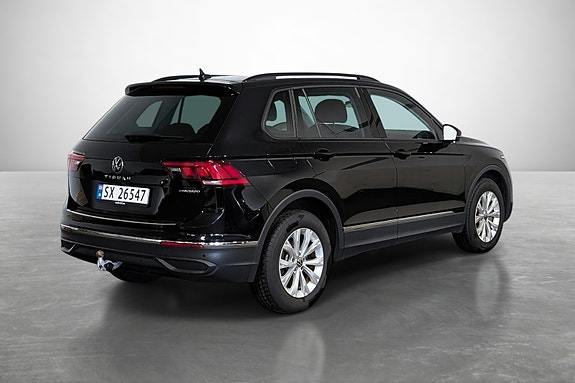Volkswagen Tiguan 6 of 18