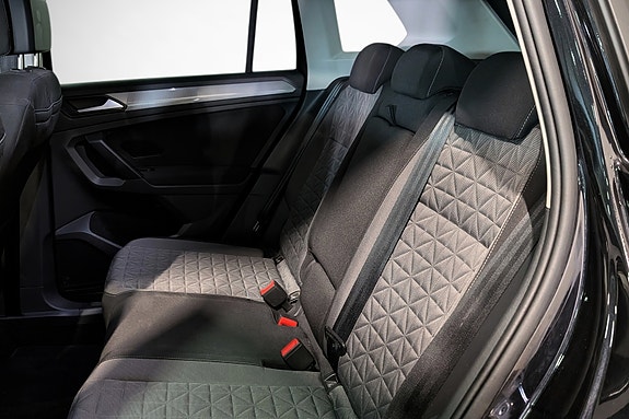Volkswagen Tiguan 15 of 18