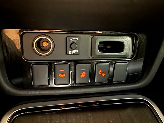 Mitsubishi Outlander 16 of 23