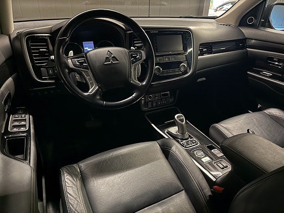 Mitsubishi Outlander 6 of 23