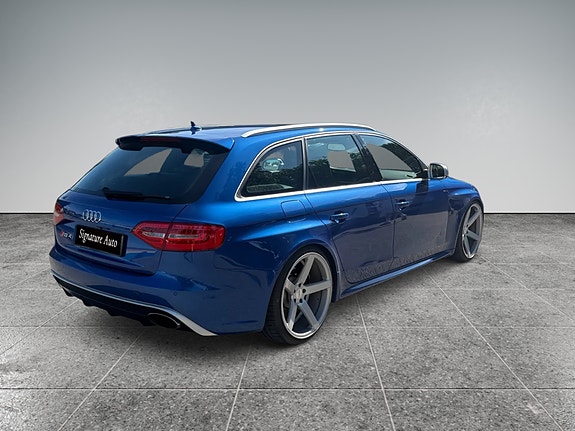 Audi RS4 5 of 29